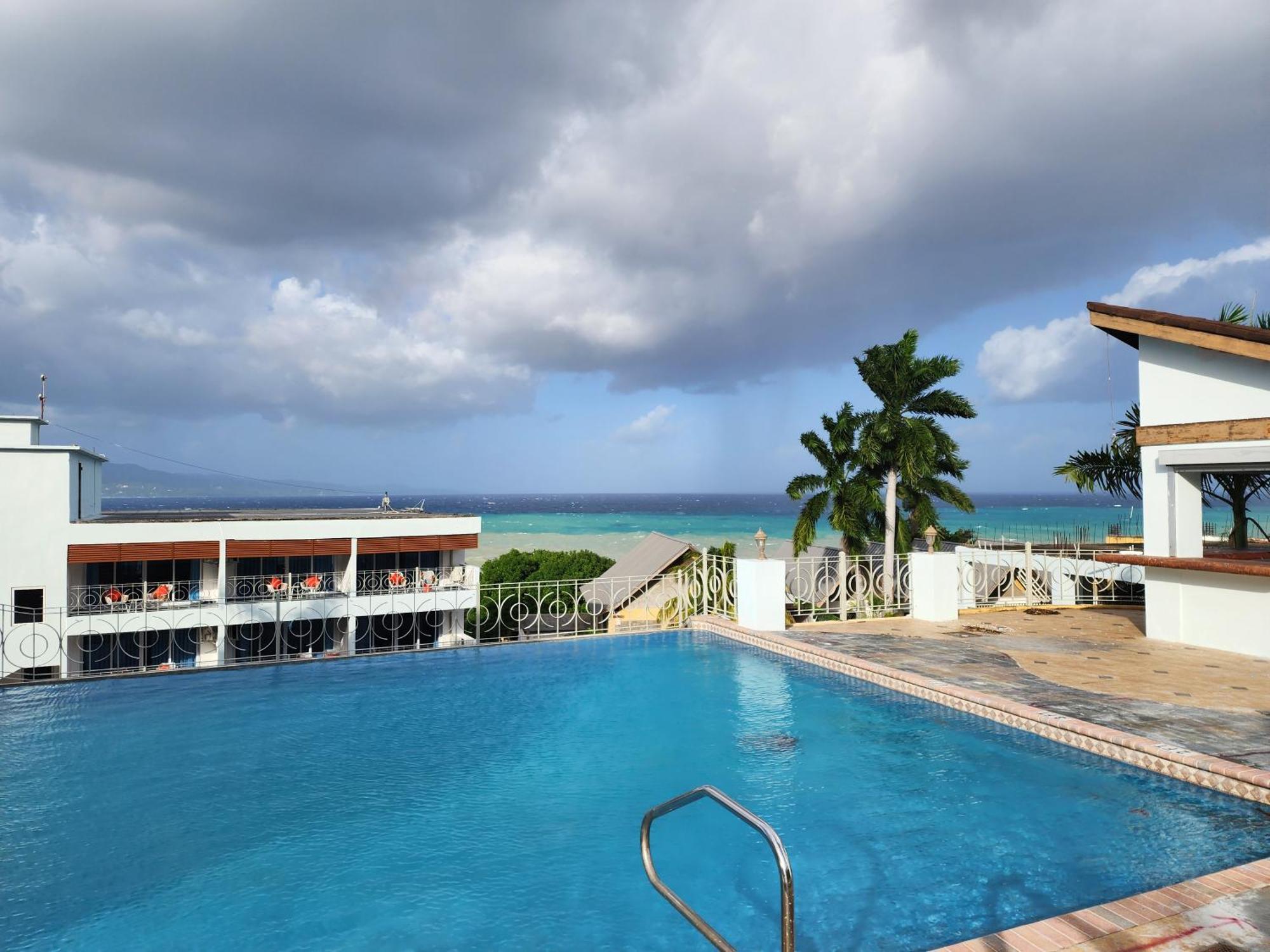 Hotel 39 Jamaica Montego Bay Esterno foto