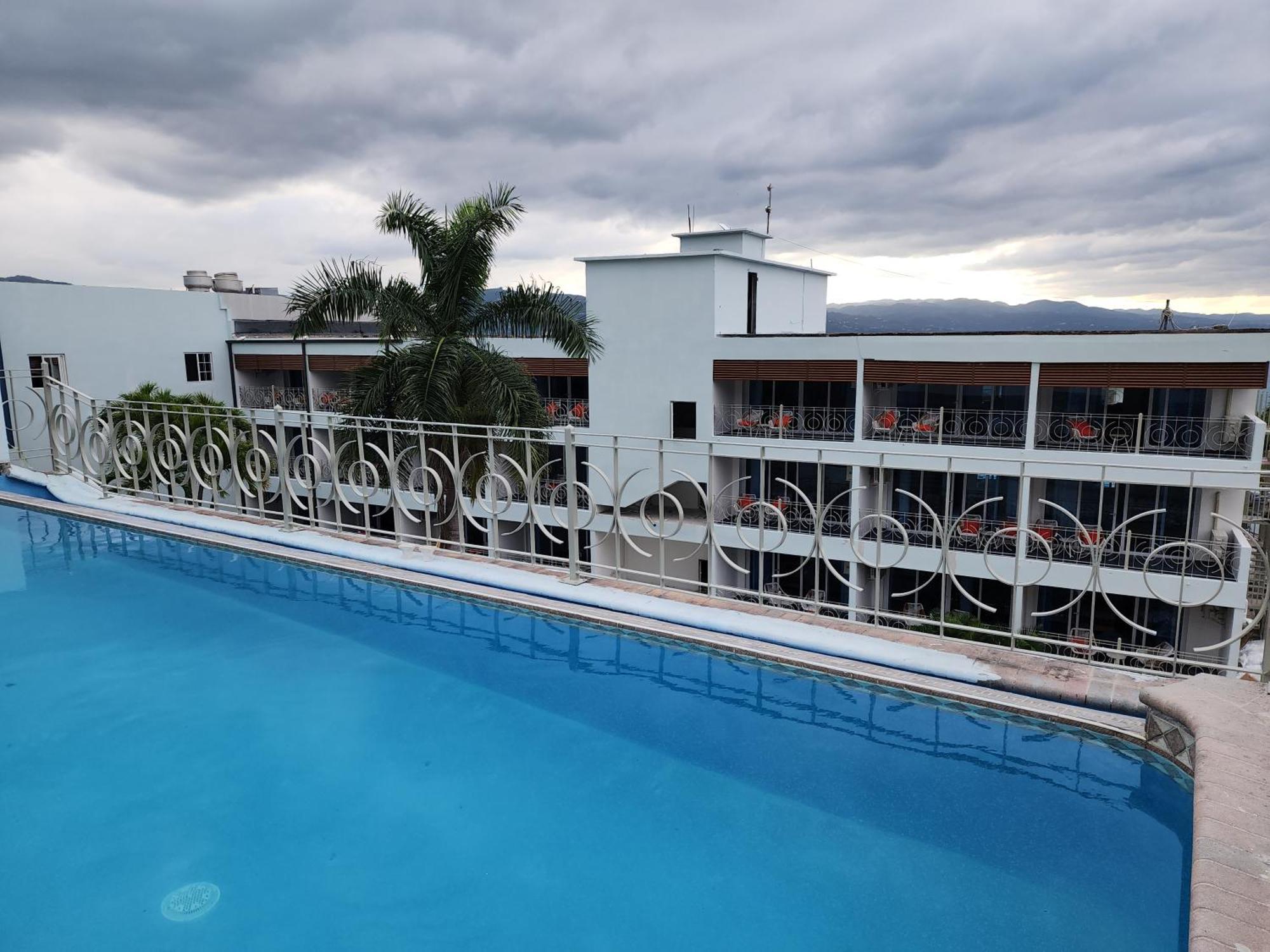 Hotel 39 Jamaica Montego Bay Esterno foto